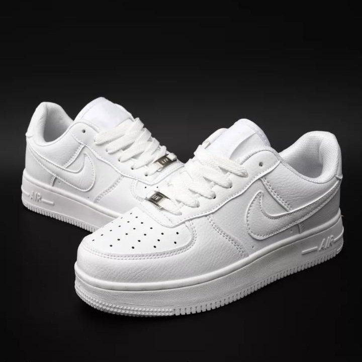 Кроссовки Nike air force 1