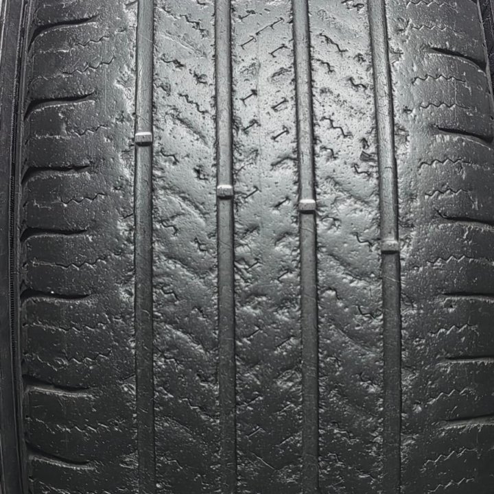 225/65R17 102T Michelin Latitude Tour