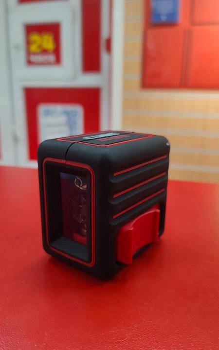 Лазерный уровень ADA instruments Cube mini