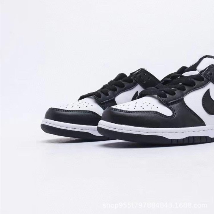 Кроссовки Nike SB Dunk Low