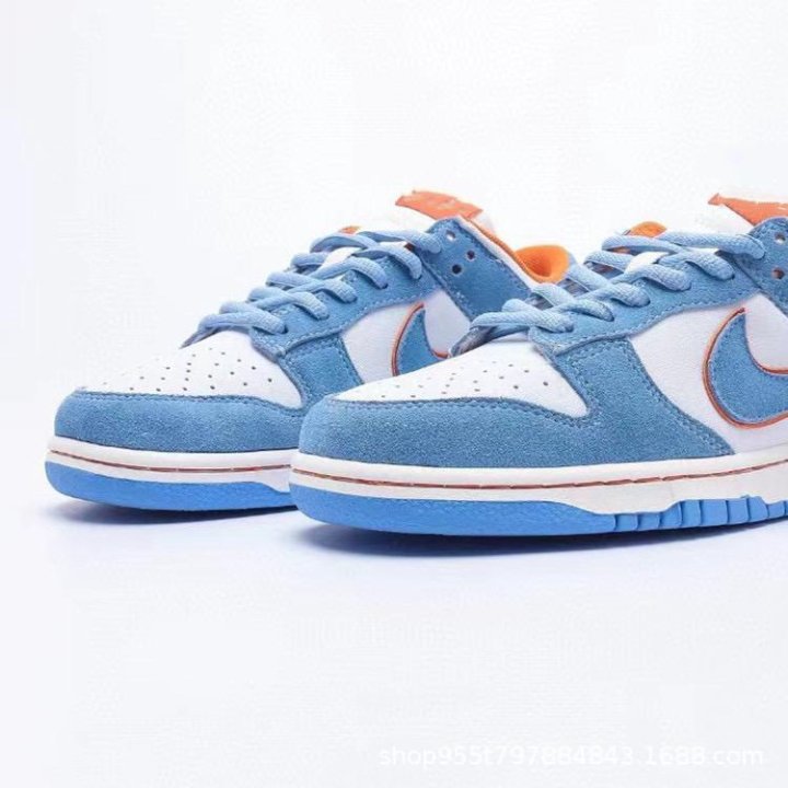 Кроссовки Nike SB Dunk Low