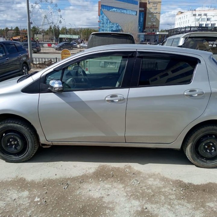 Toyota Vitz, 2010