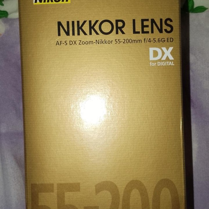 Объектив Nikon