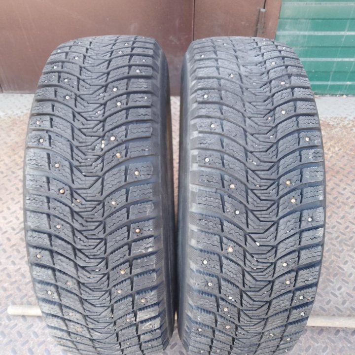 215/65 R16 MICHELIN X-ICE NORTH 3