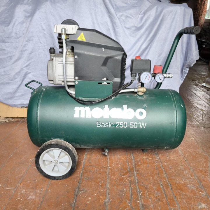 Компрессор воздушный Metabo Basic 250-50W