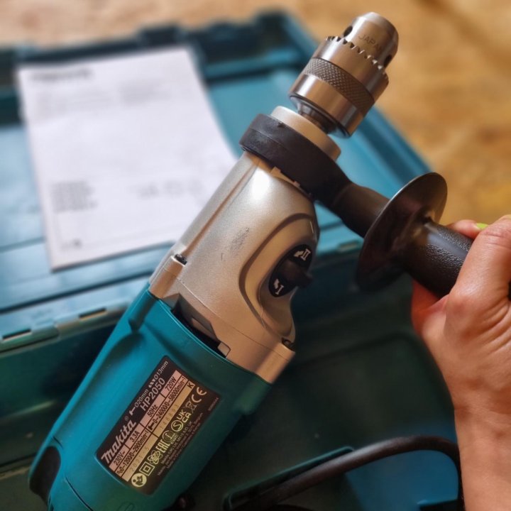 Дрель ударная Makita HP 2050