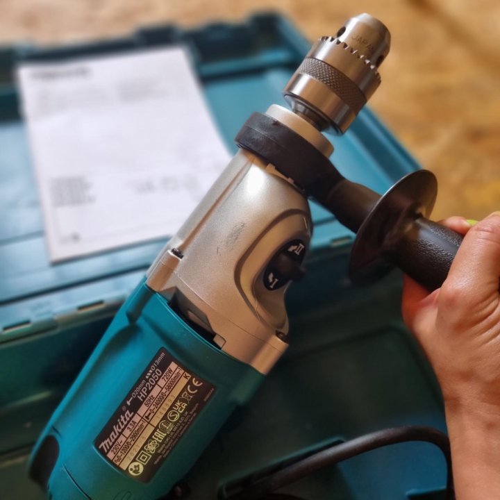 Дрель ударная Makita HP 2050