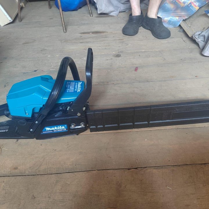 Бензопила Makita EA7900P70E