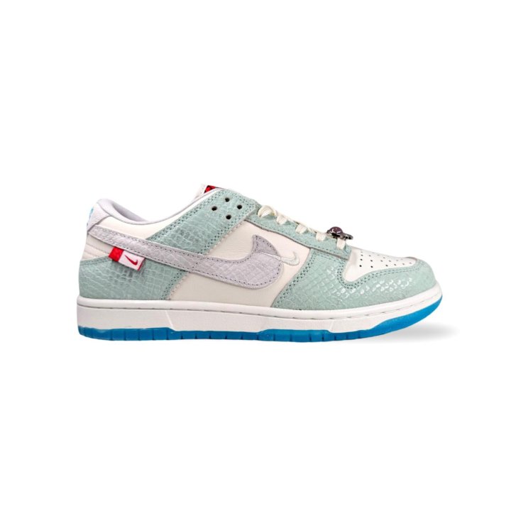 Кроссовки Nike Dunk Low