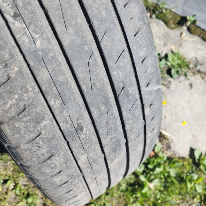 Toyo (лето) 215/60 R16