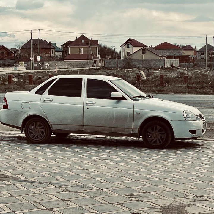 ВАЗ (Lada) Priora, 2010