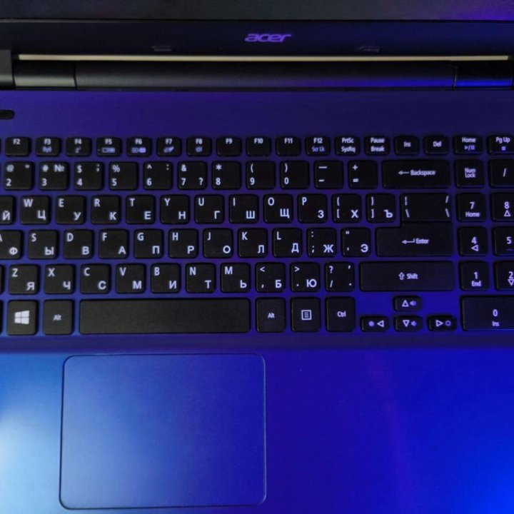 Ноутбук acer (intel / 8GB / SSD+HDD )