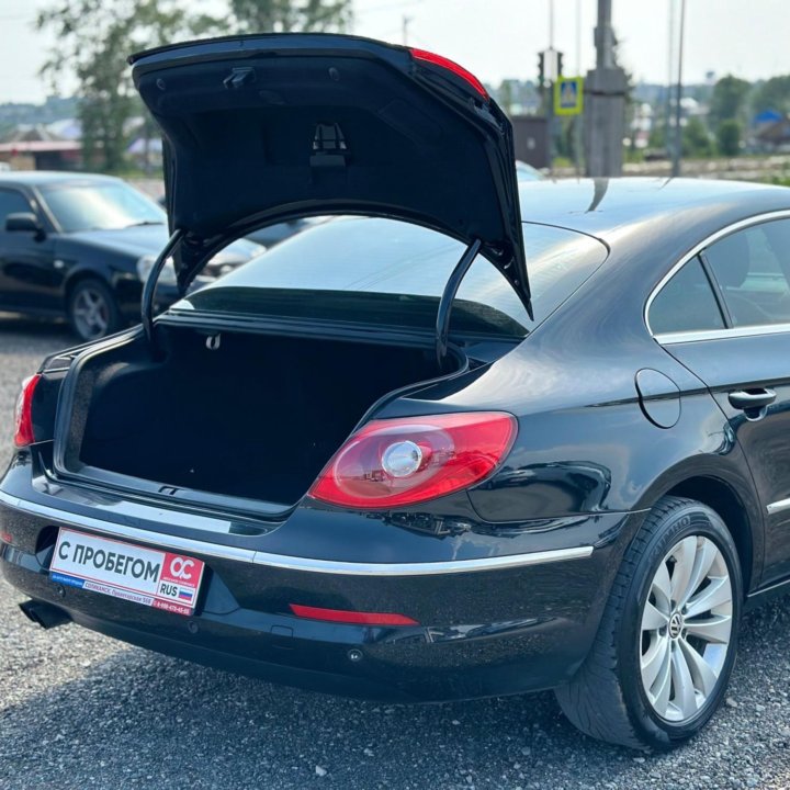 Volkswagen Passat CC, 2011