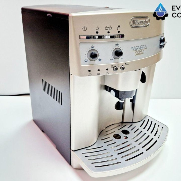 Кофемашина Delonghi Magnifica Rapid Cappuccino