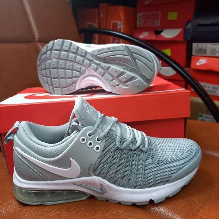 Кроссовки Nike Air Presto