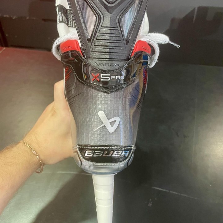 Коньки bauer x5pro