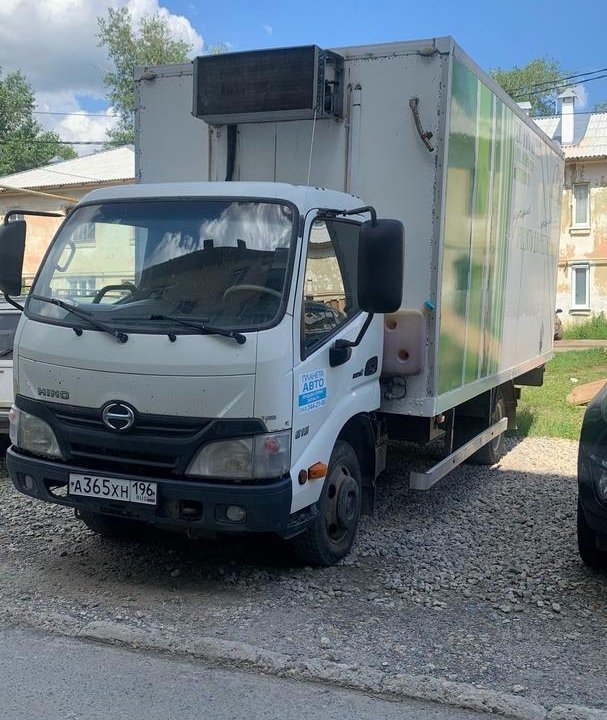 Продаю Hino 300 2013 года