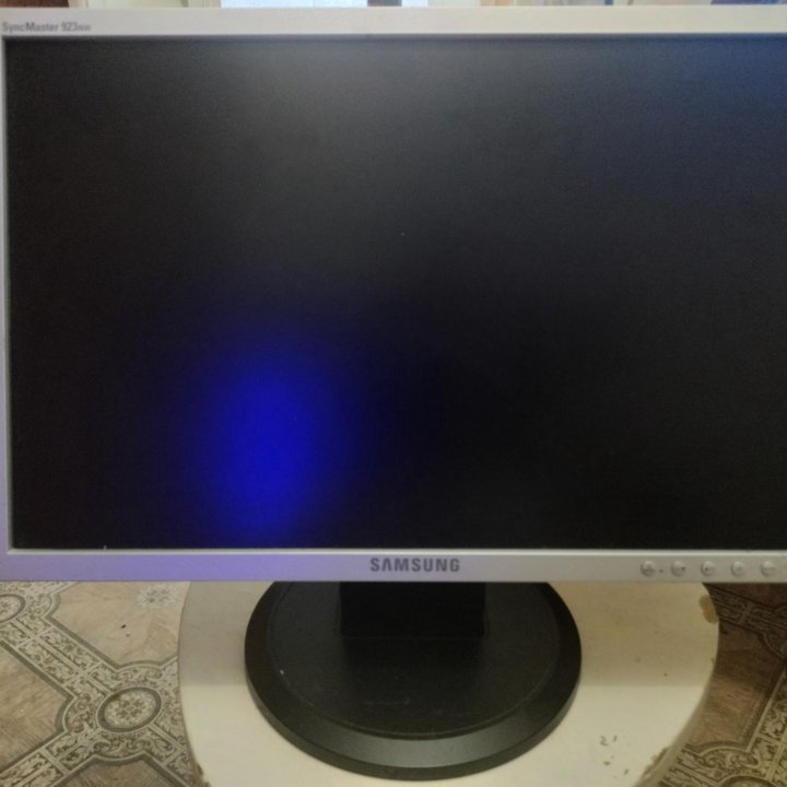 Монитор Samsung sancmaster 923nw