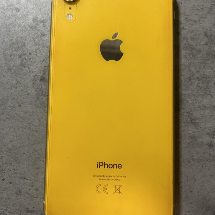 IPhone XR yellow 64