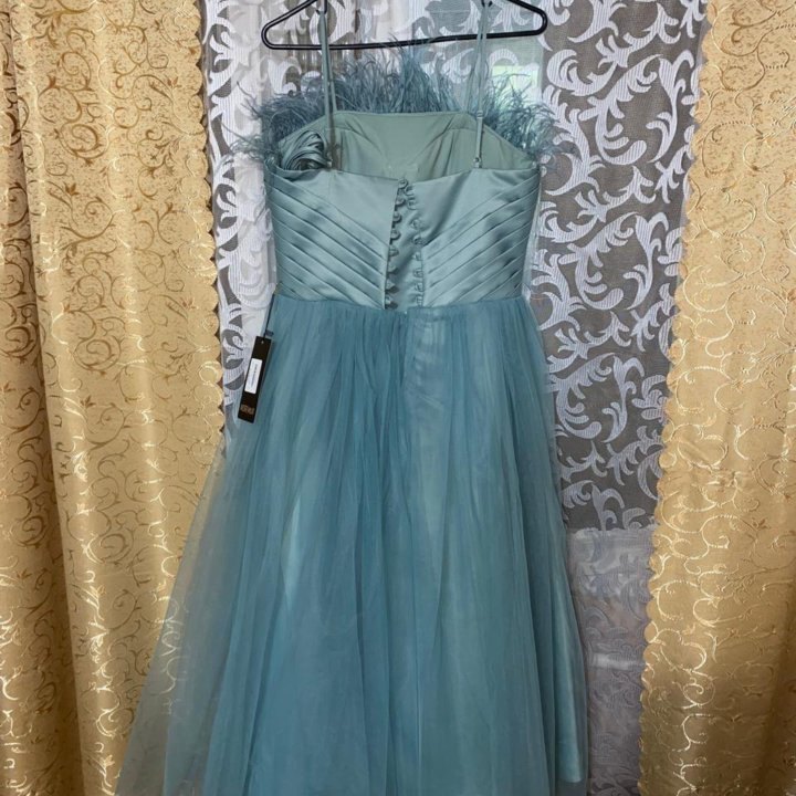 Вечернее платье(Новое)