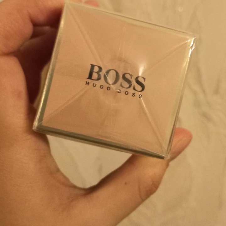 HUGO BOSS 