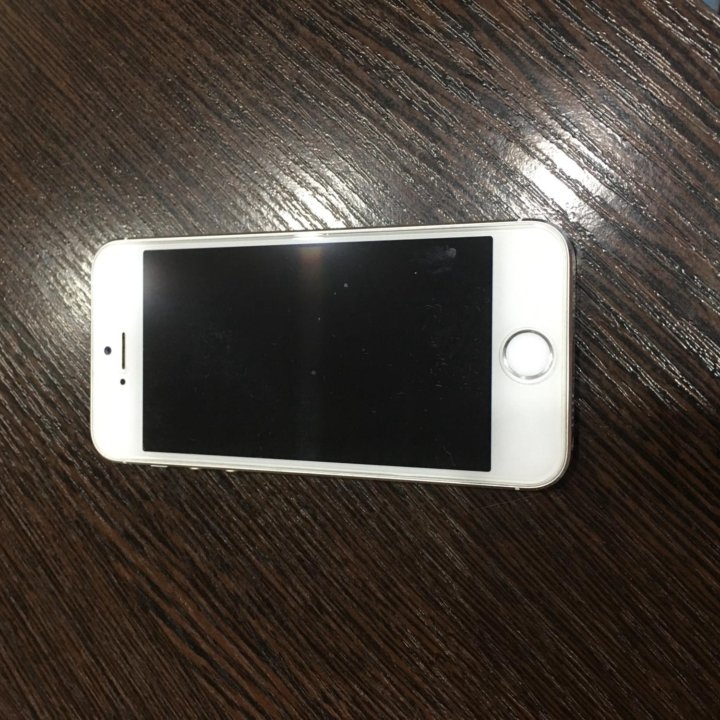 iPhone 5s 16gb обмен на андроид памятью от 3/32 гб