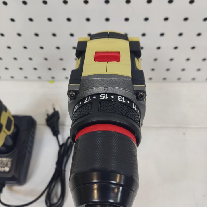 Шуруповерт Безщеточный Fehg Bao.