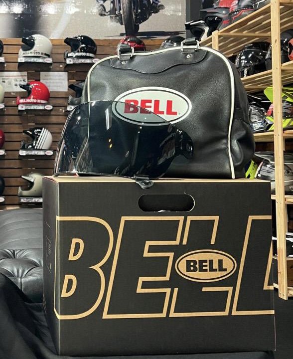 Карбоновый шлем BELL