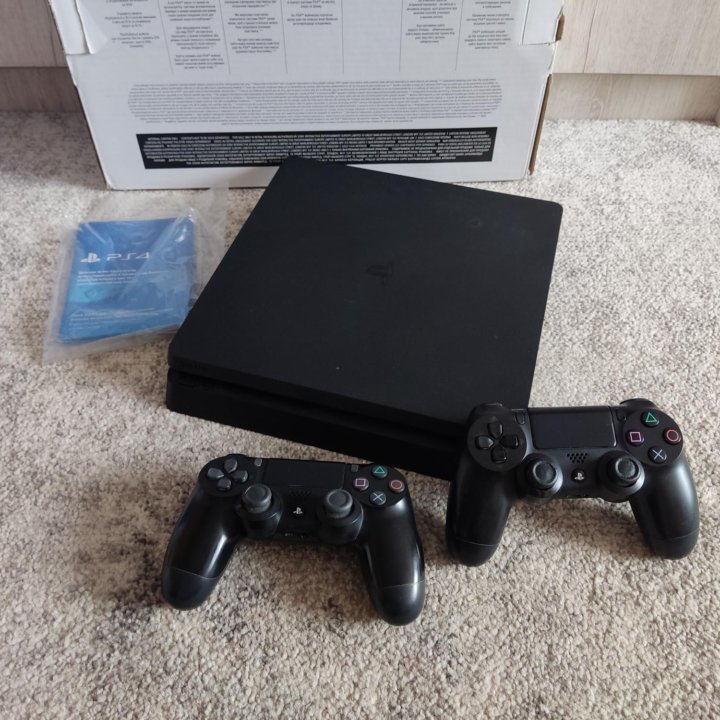 PS4 Slim+2 джоя+GTA 5, RDR 2, UFC 3 и тд