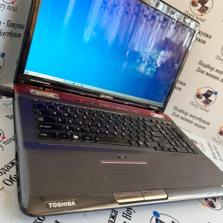 TOSHIBA QOSMIO X775