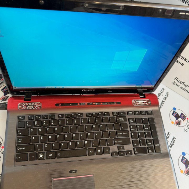 TOSHIBA QOSMIO X775