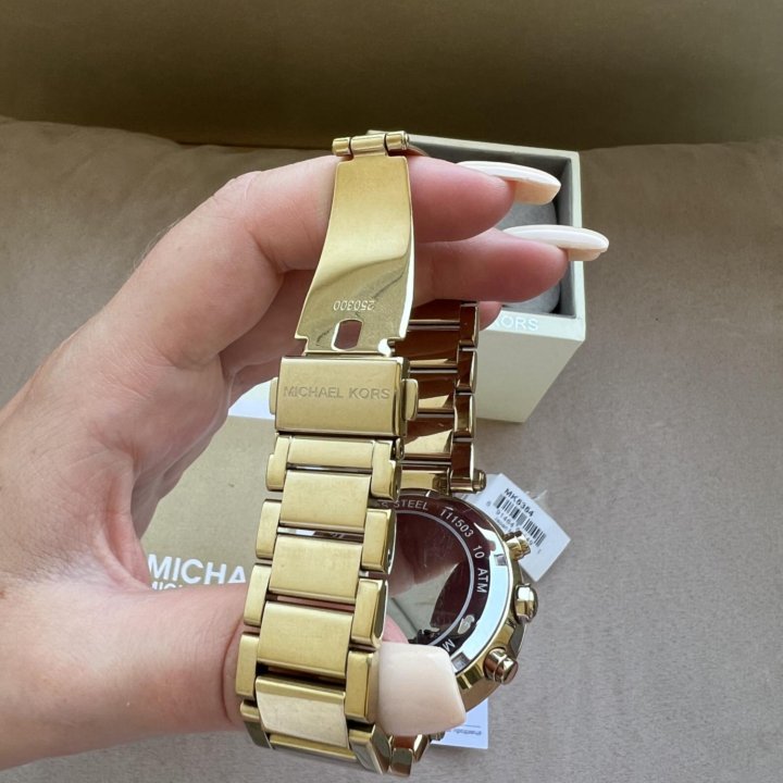 Часы Michael Kors женские