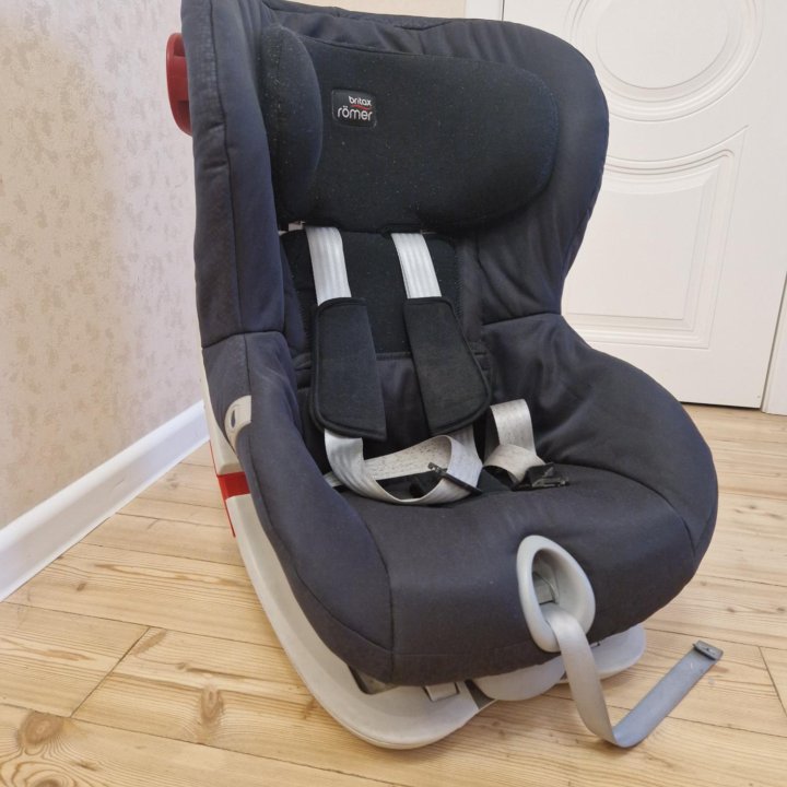 Автокресло britax romer