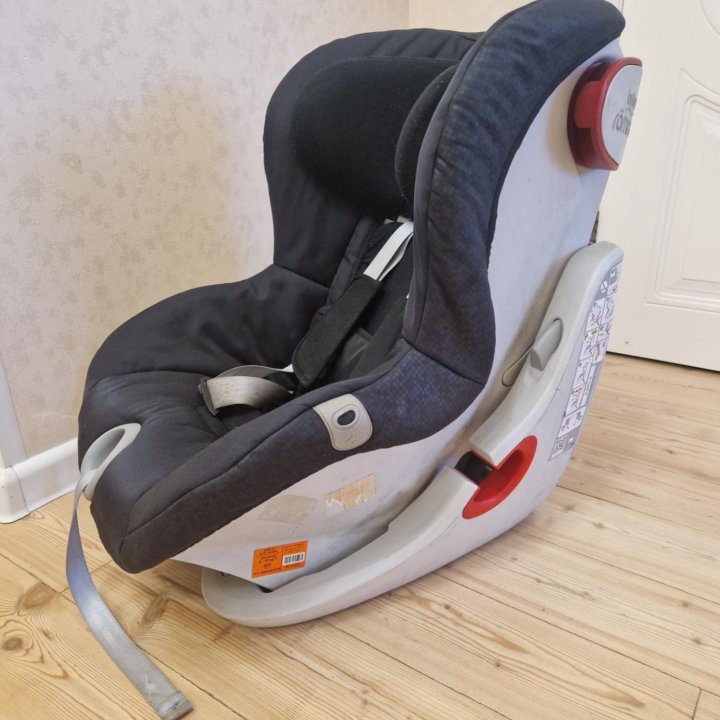 Автокресло britax romer