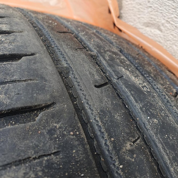 NOKIAN TYRES шины 235 60 r18