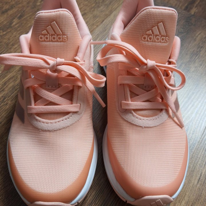 Кроссовки adidas, 31 размер