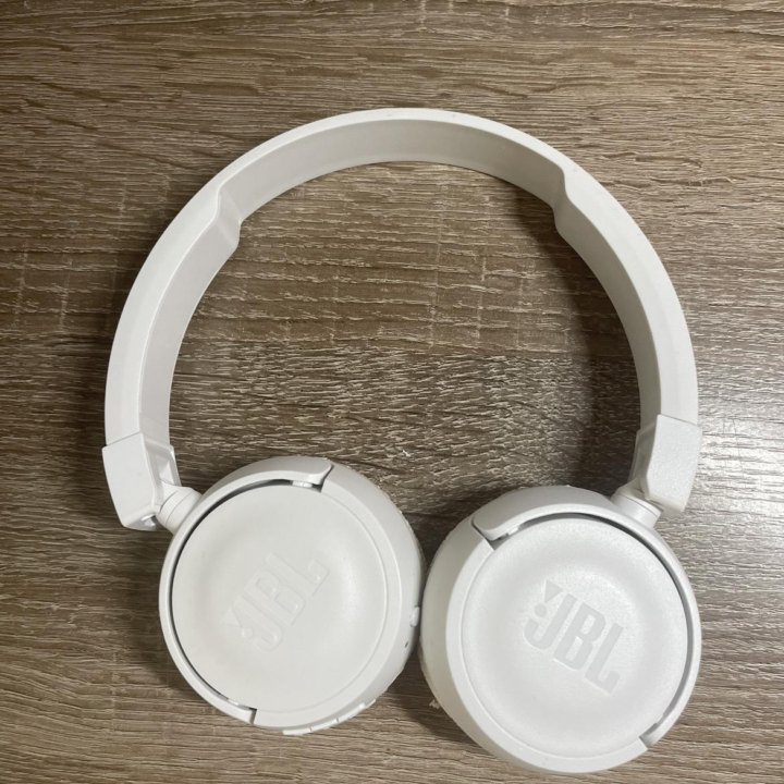 наушники JBL