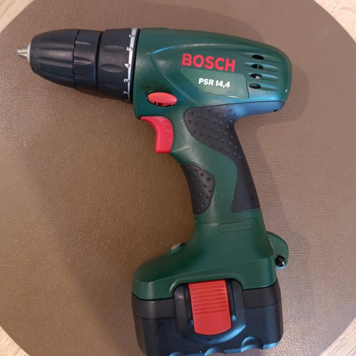 Дрель-шуруповёрт BOSCH PSR 14,4.