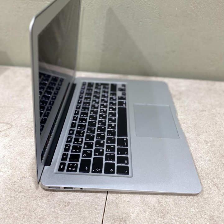 Apple MacBook Air 13 2015 i5 8gb 128ssd