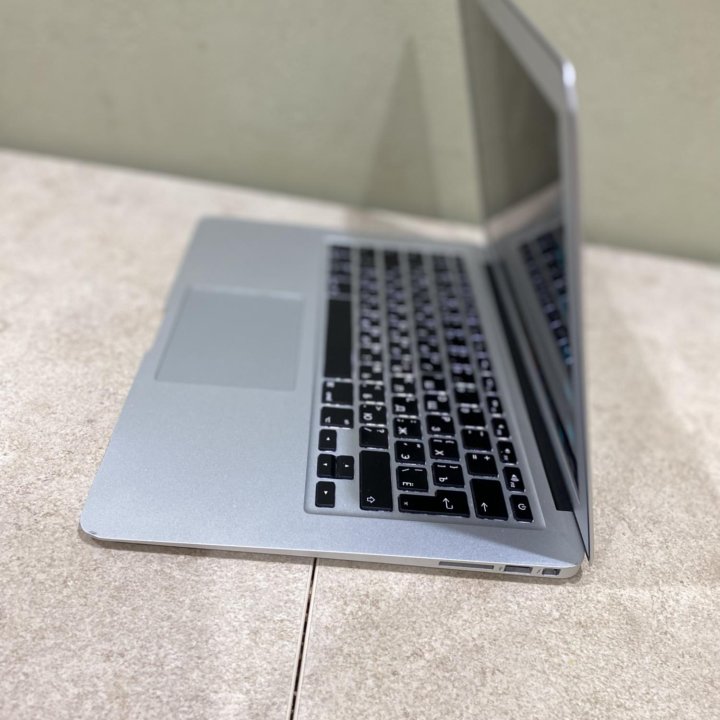 Apple MacBook Air 13 2015 i5 8gb 128ssd