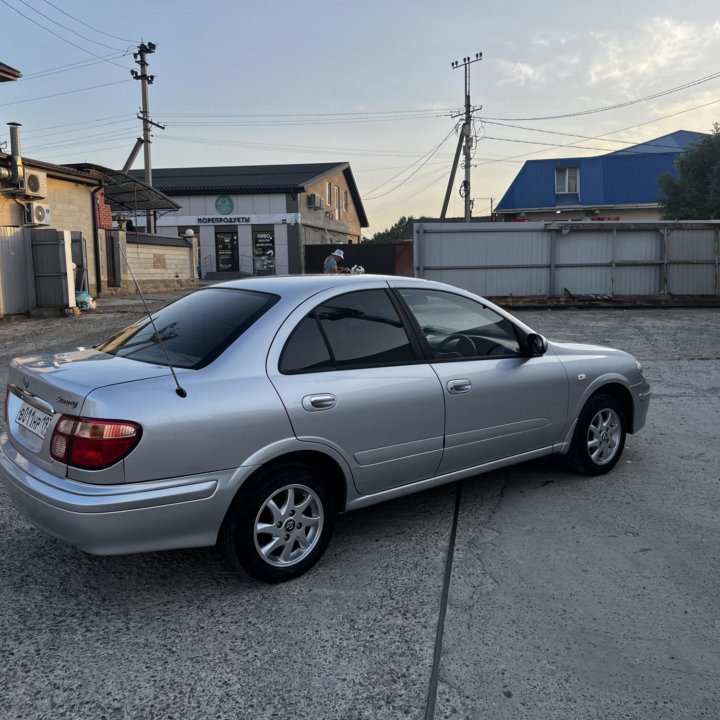 Nissan Sunny, 2002