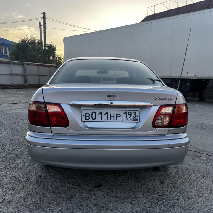 Nissan Sunny, 2002