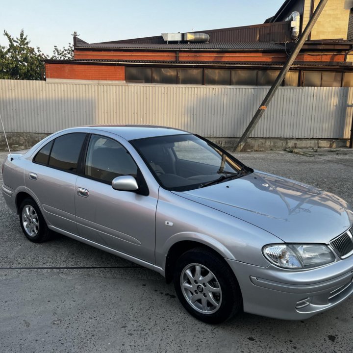 Nissan Sunny, 2002