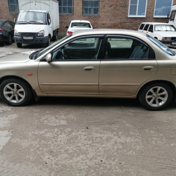 Kia Spectra, 2008