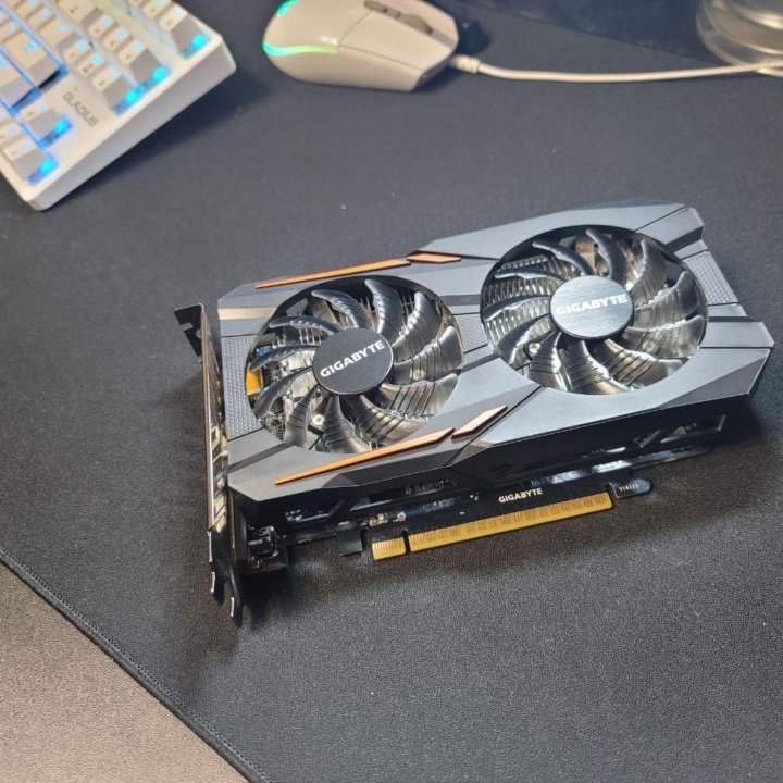 Видеокарта GIGABYTE GTX 1050 Ti