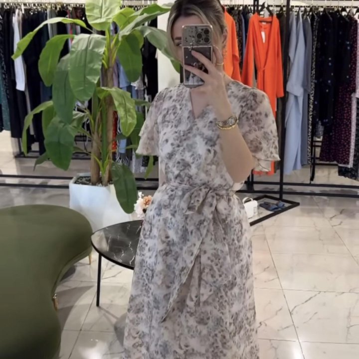 Платье вечернее