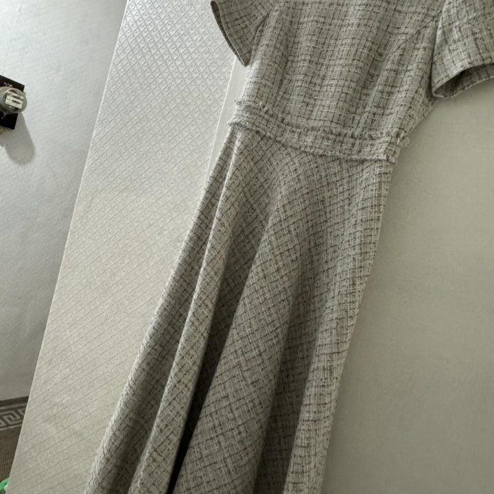 Платье вечернее