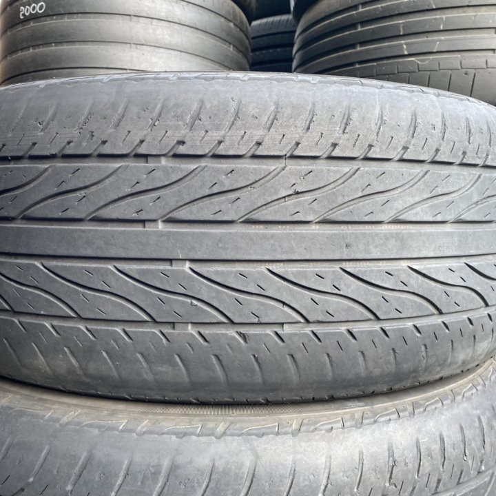 255/55 R19 Maxxis MA-Z4S Victra