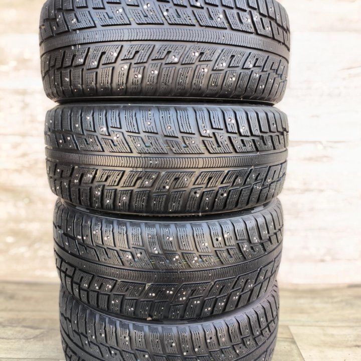 235/50/18, Kumho I Zen KW22, 4 шт