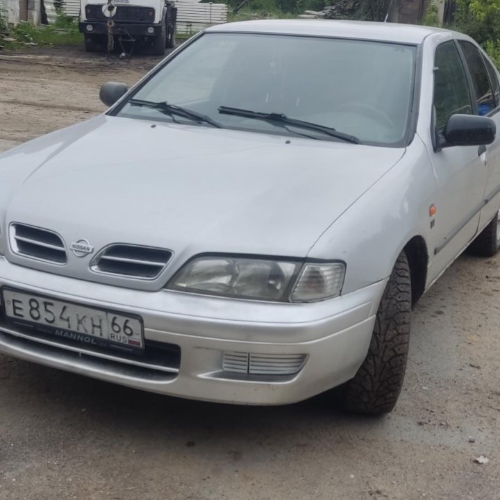 Nissan Primera, 1998